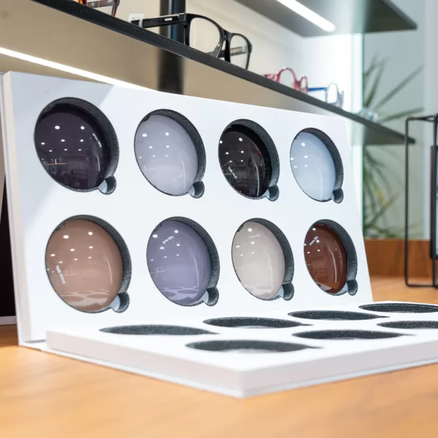 amostras de lentes oftálmicas para escolha e aconselhamento em ótica